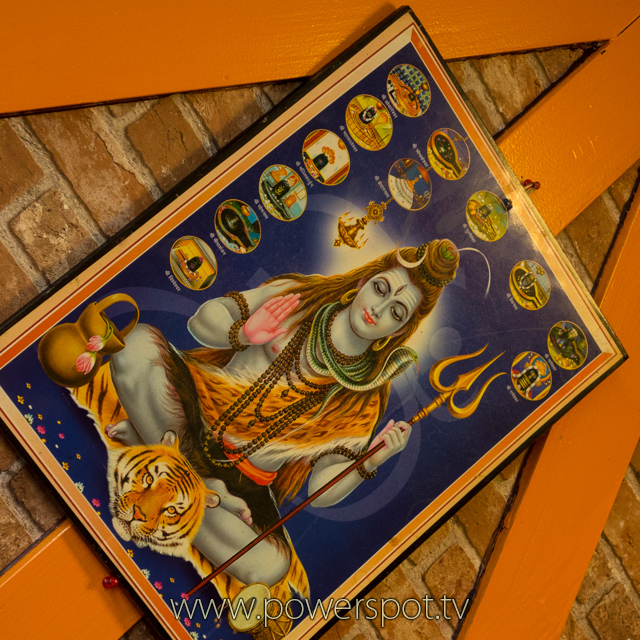 インド料理レストランで見かけたシヴァ神の肖像　撮影2018.10.23